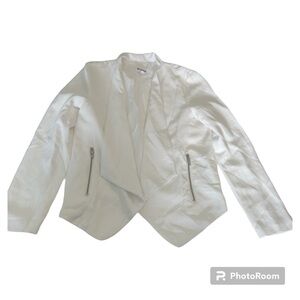 BB Dakota white open front blazer zipper front faux pockets